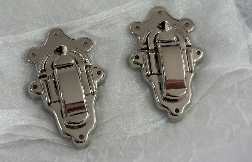 Decorative Metal Hasp Lock Clasp for Bags & Cases – 56×90mm