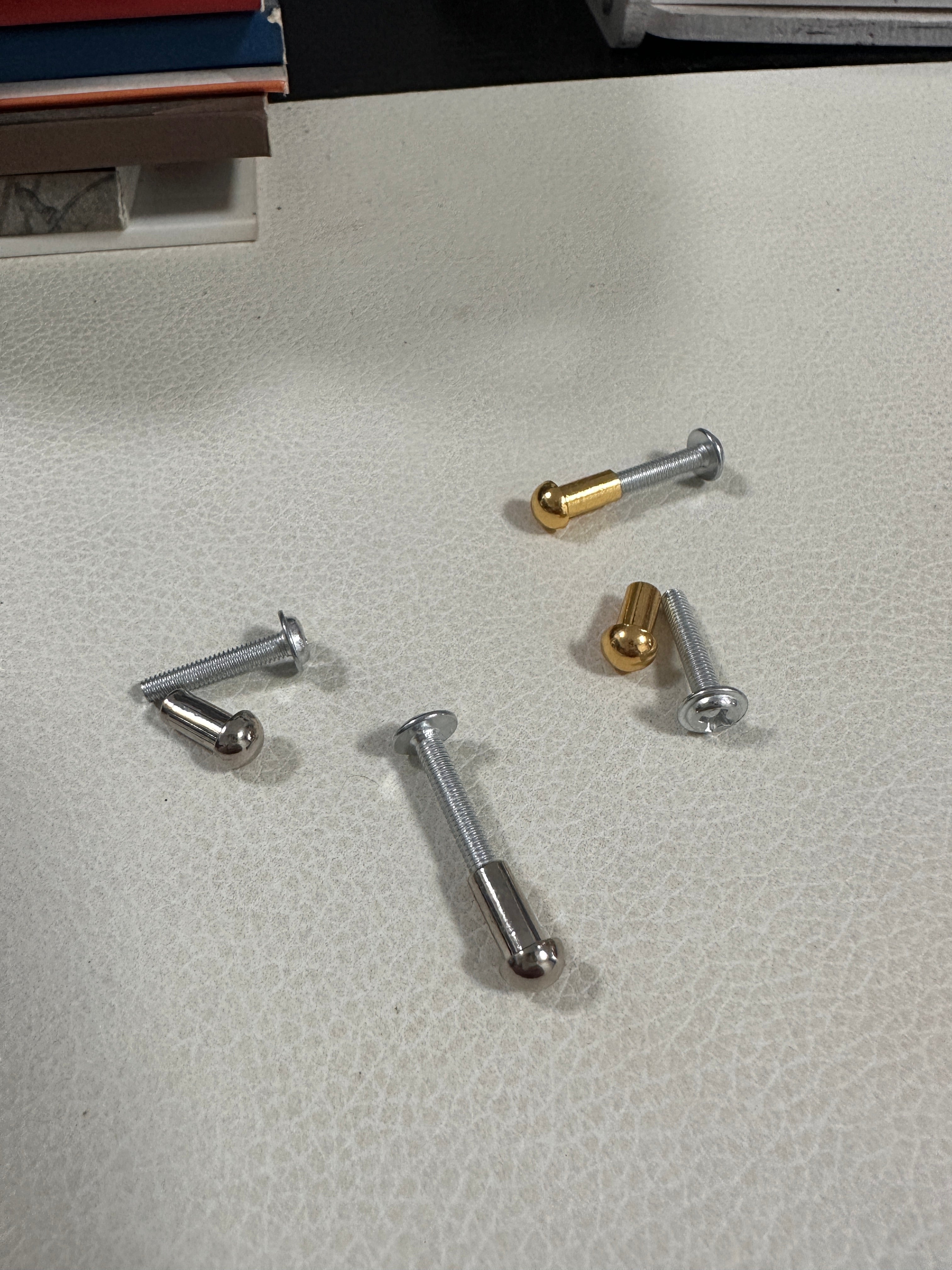 6mm Round Head Chicago Screws – Bag Rivets / Binding Posts