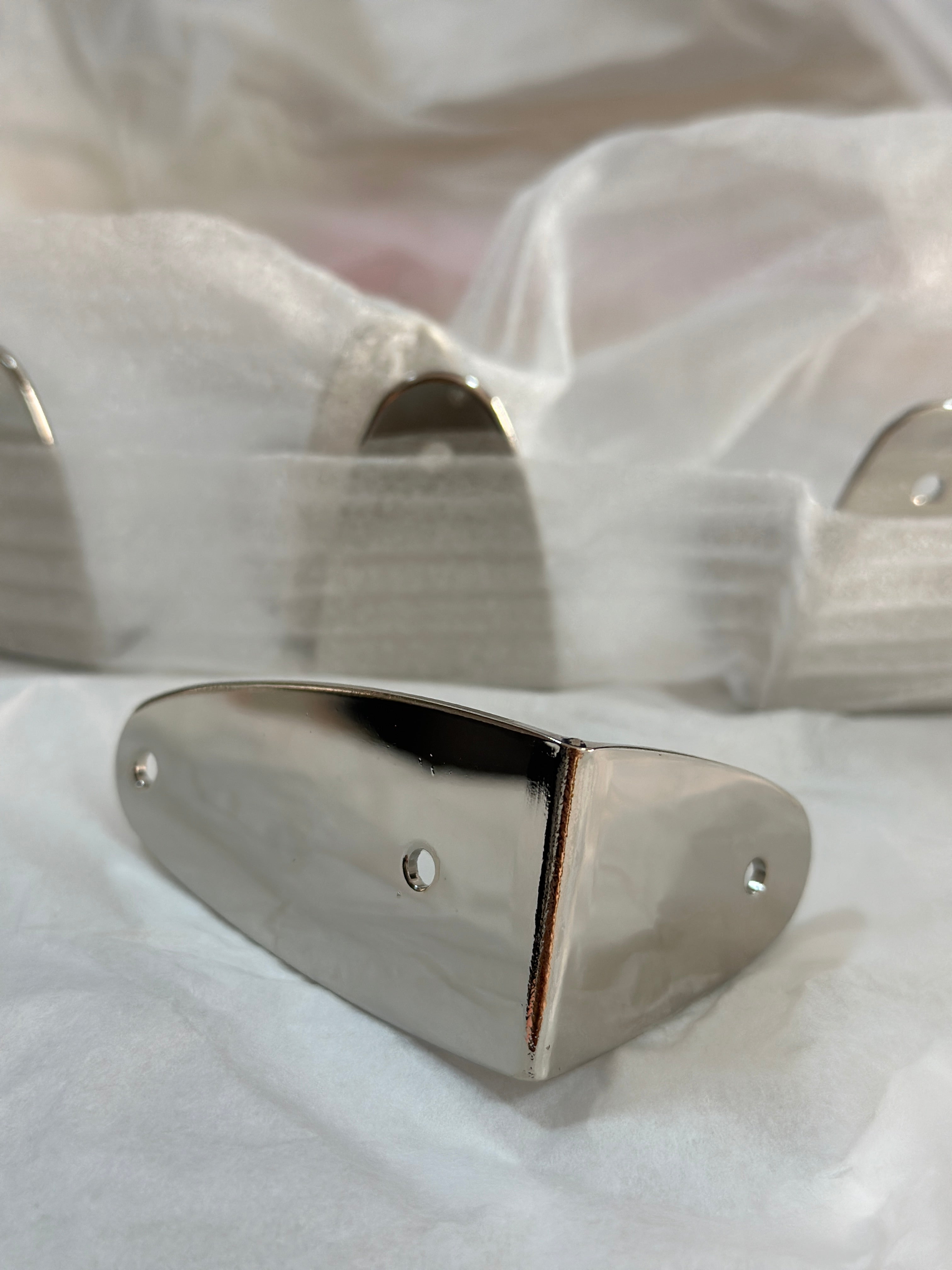 Metal Bag Corner Clasp – Rivet-Fixed Hardware Fitting