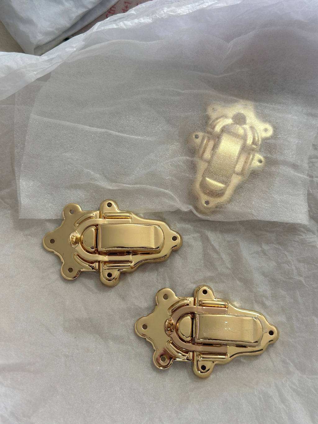 Gold Metal Decorative Hasp Lock Clasp for Bags & Cases