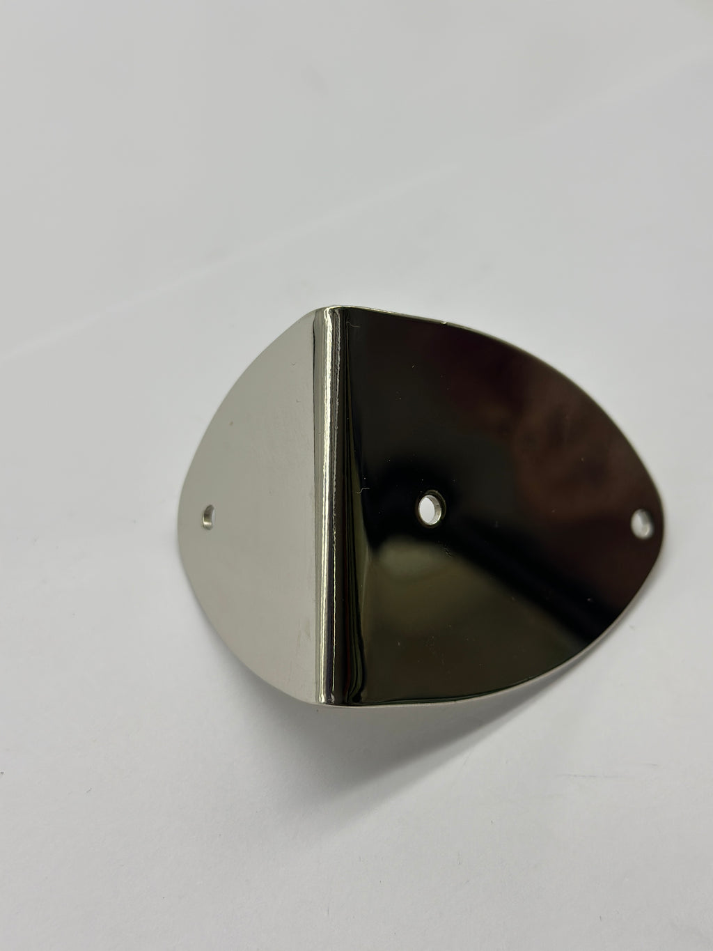 Shield Shape Metal Corner Hardware for Trunks & Cases