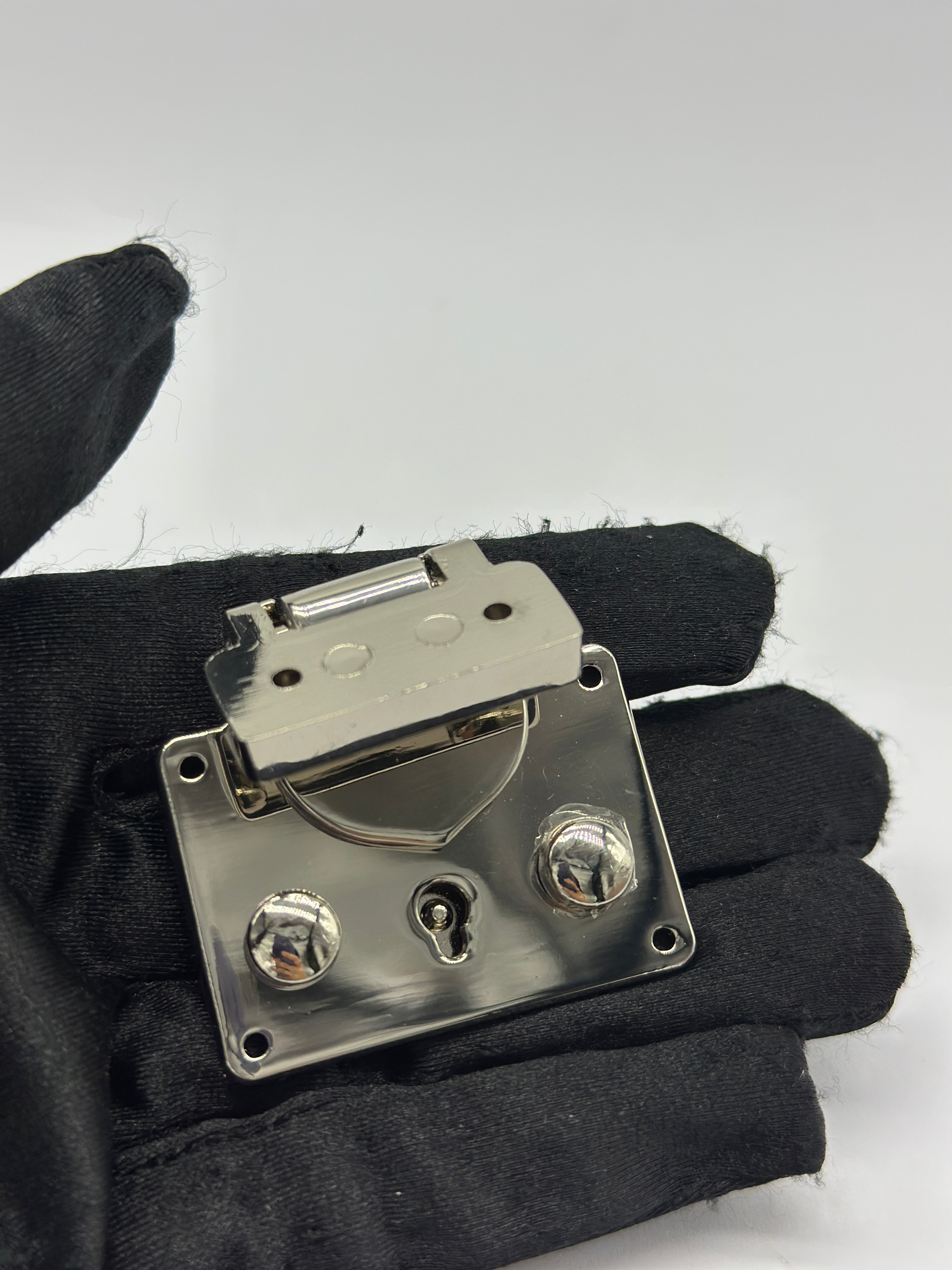 Keyed Metal Trunk Latch Lock for Cases & Trunks – 50×40mm